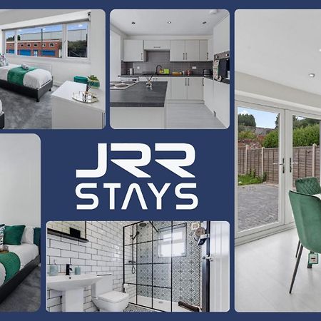 Tipton 3 Bedroom House Garden Sleeps 7 - Jrr Stays Coseley Екстер'єр фото